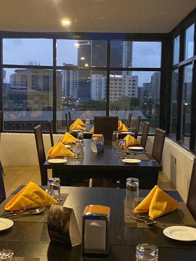 לגוס Posh Hotel And Suites Victoria Island מראה חיצוני תמונה